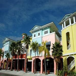 Hotel Lighthouse Resort Inn & Suites