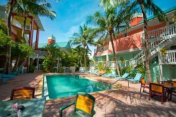 Hotel Lighthouse Resort Inn & Suites