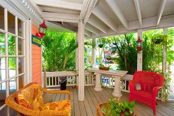 Hotel Lighthouse Resort Inn & Suites