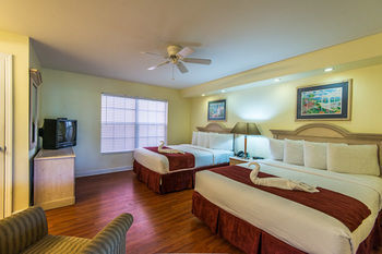 Hotel Lighthouse Resort Inn & Suites