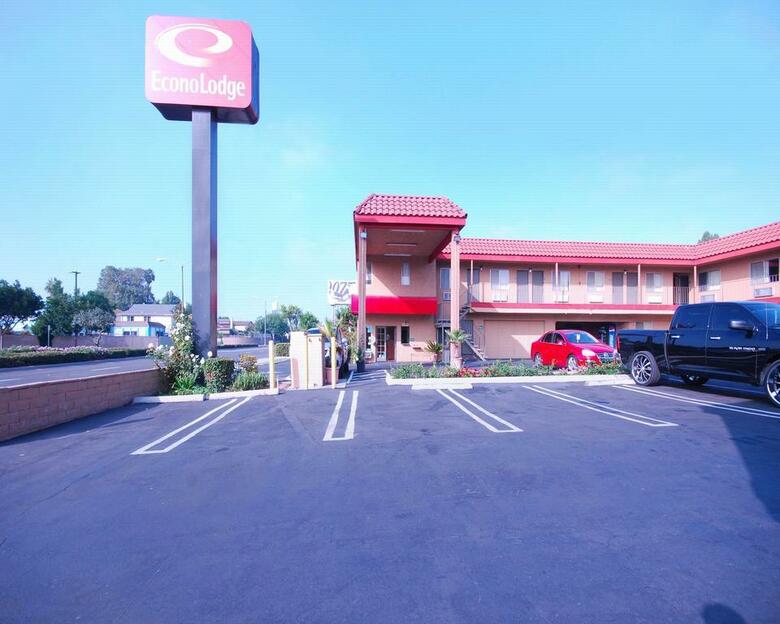 Hotel Econo Lodge Near Home Depot Center