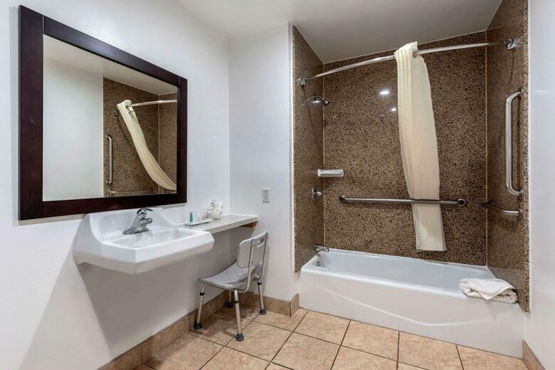 Hotel Econo Lodge Near Home Depot Center