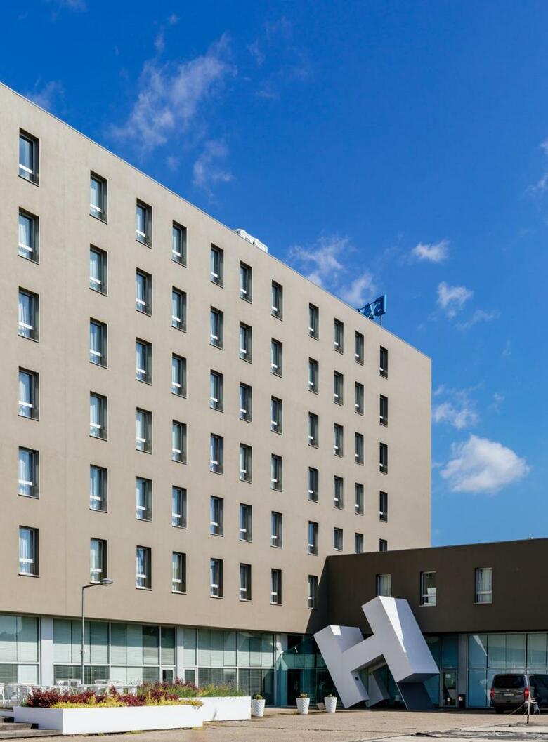 Hotel Basic Braga By Axis