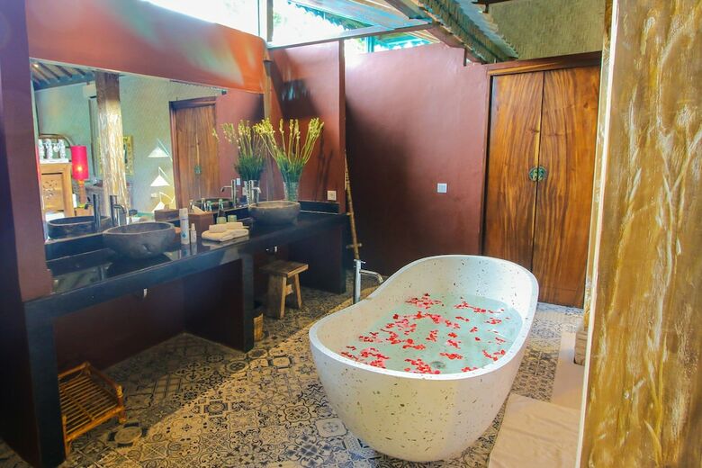 Hotel Kupu Kupu Jimbaran