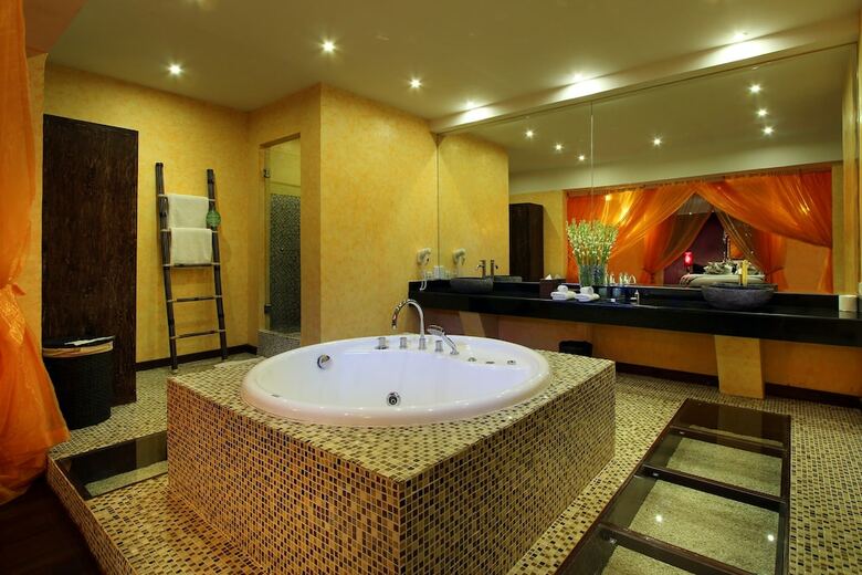 Hotel Kupu Kupu Jimbaran