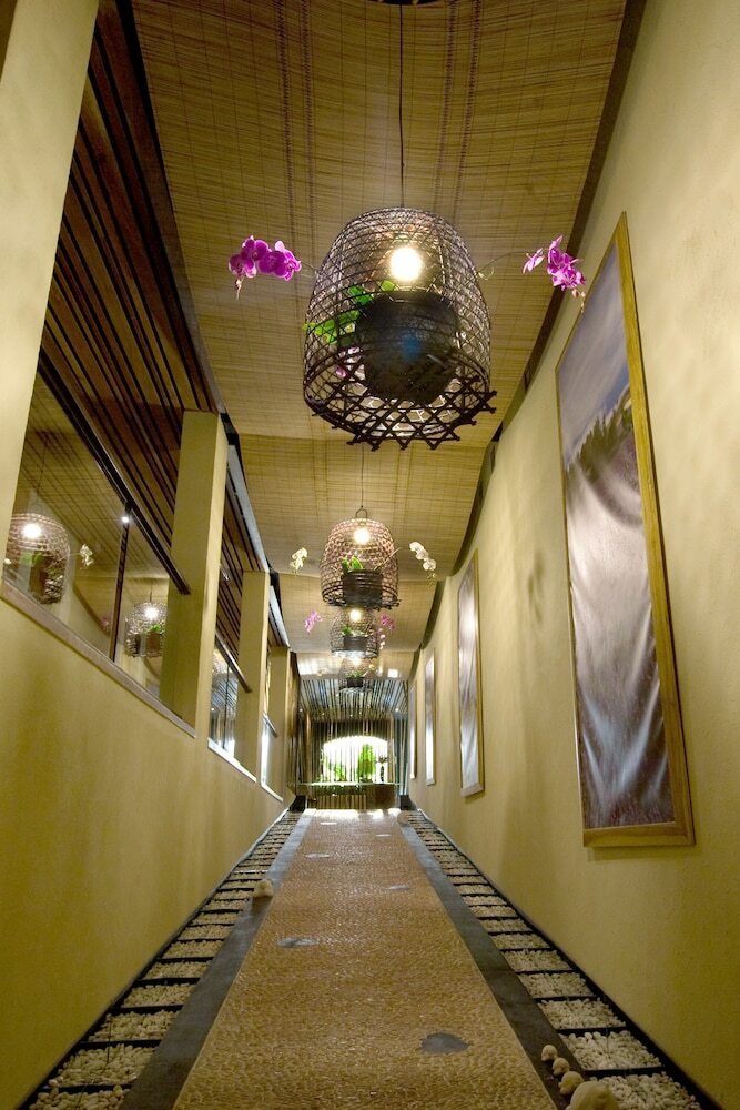 Hotel Kupu Kupu Jimbaran