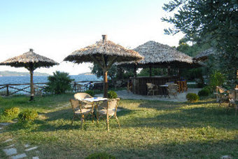 Apartamentos Vassilias Beach
