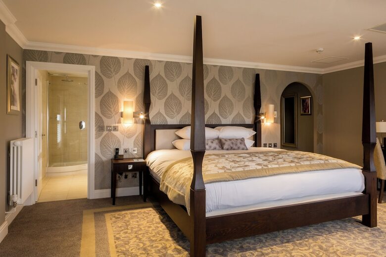 Hotel Oakley Hall