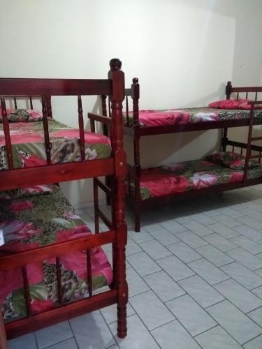 Hostal Pousada Videiras Santa Rita De C�ssia