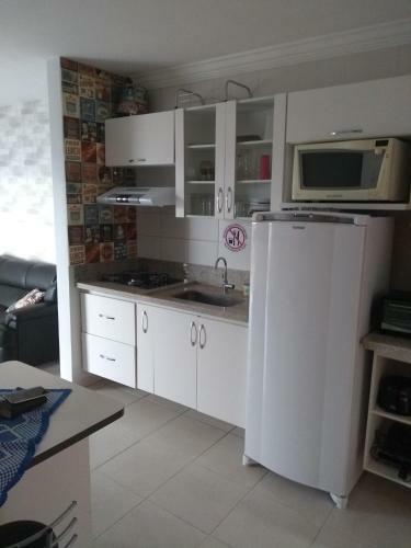 Apartamento Enseada Nautico Residence