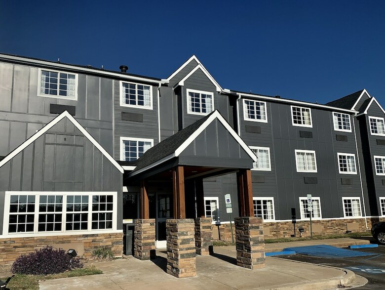 Hotel Greenville Pelham Inn By Ihg