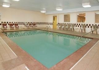 Hotel Quality Inn & Suites