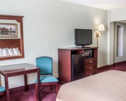 Hotel Quality Inn & Conference Center