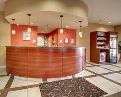 Hotel Comfort Suites Airport