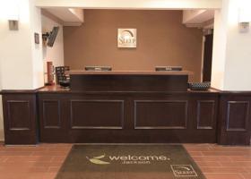 Hotel Sleep Inn & Suites Downtown