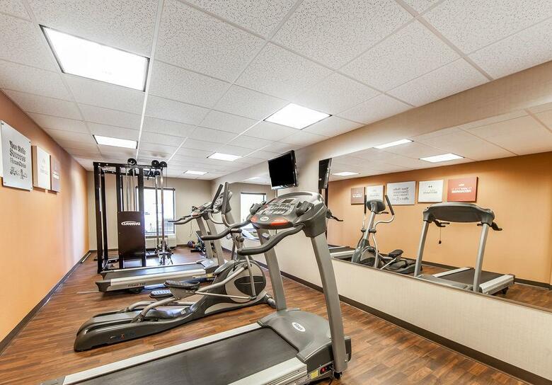Hotel Comfort Suites