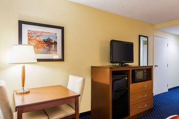Hotel Comfort Inn At Andrews Afb