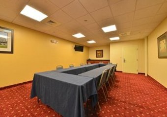 Hotel Mainstay Suites