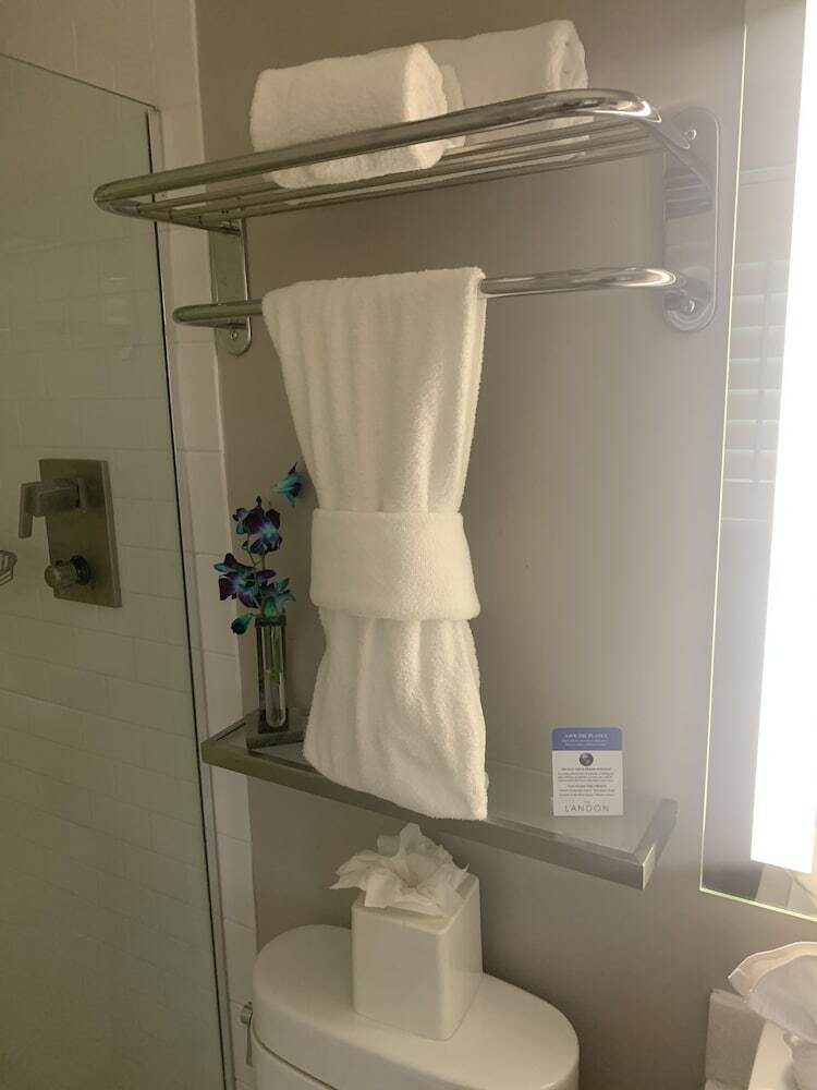 Hotel The Landon