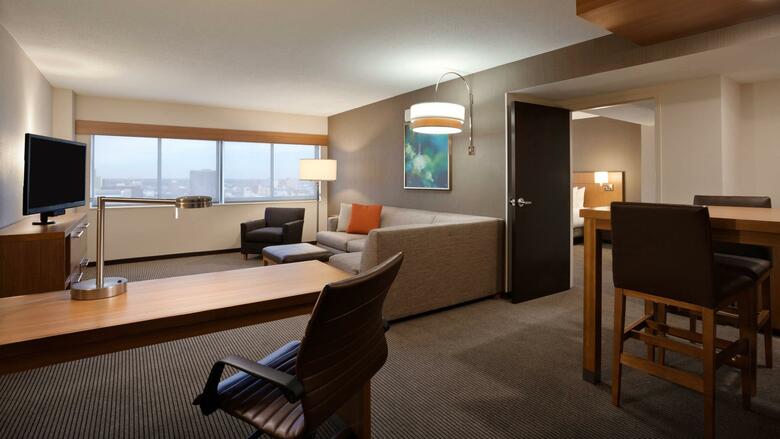 Hotel Comfort Suites