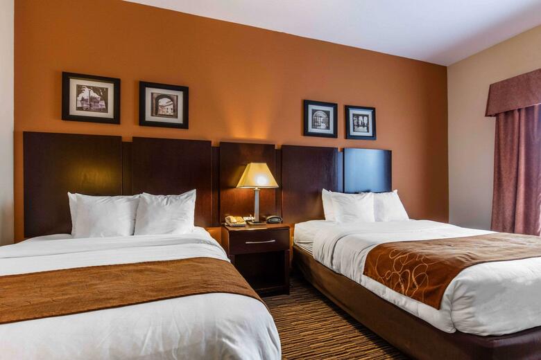 Hotel Comfort Suites