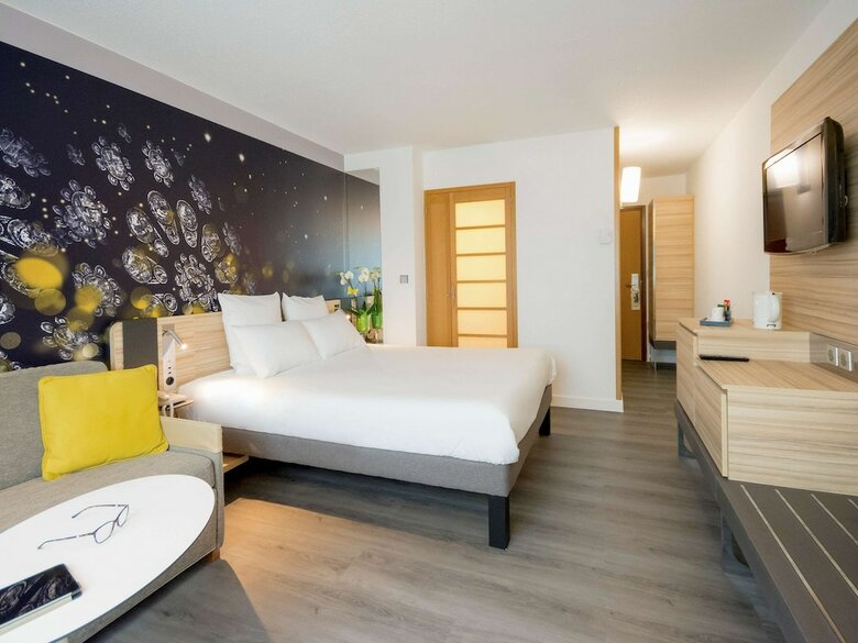 Hotel Novotel Chartres