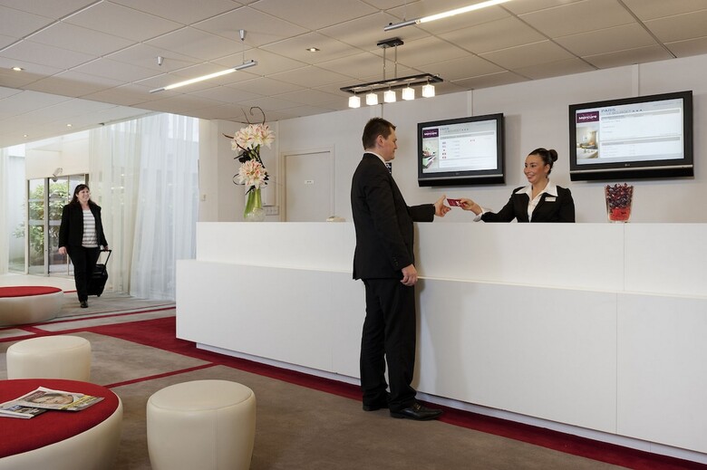 Hotel Mercure Paris Le Bourget