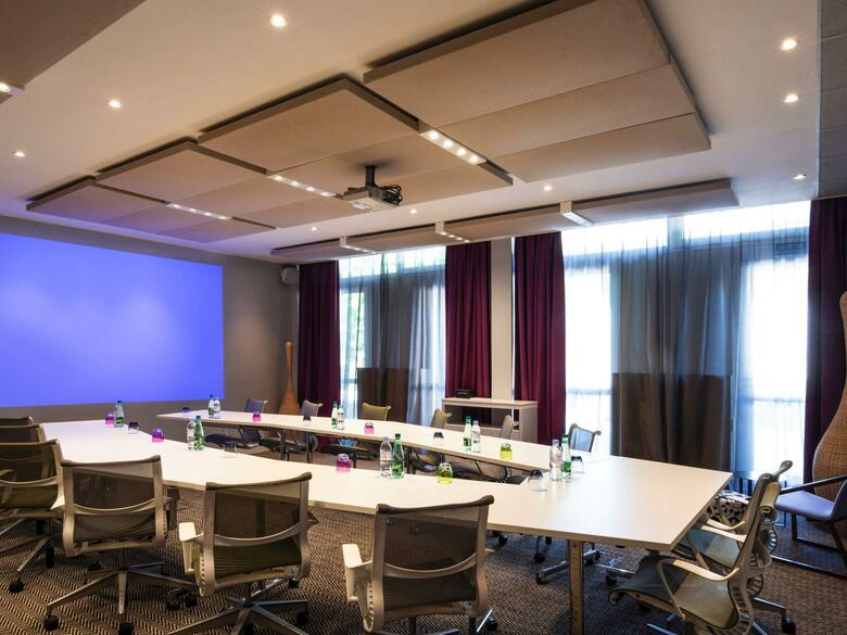 Hotel Novotel Evry Courcouronnes