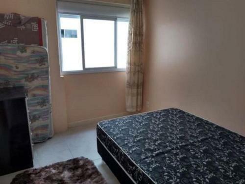Apartamento 2 Dormit�rios Com Piscina E Academia No Pr�dio