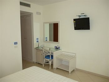 Hotel Elaia Garden
