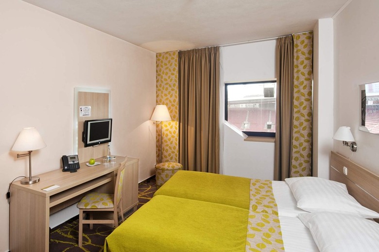Hotel Exe Iris Prague