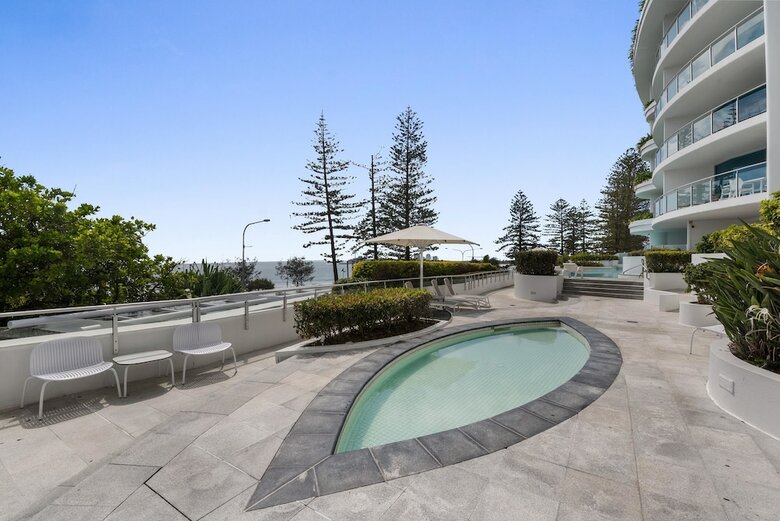 Hotel Mantra Sirocco