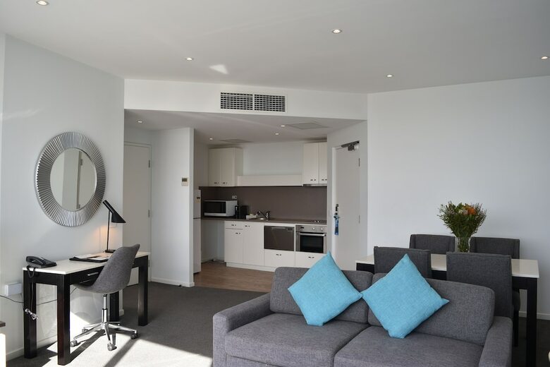 Hotel Mantra Quayside