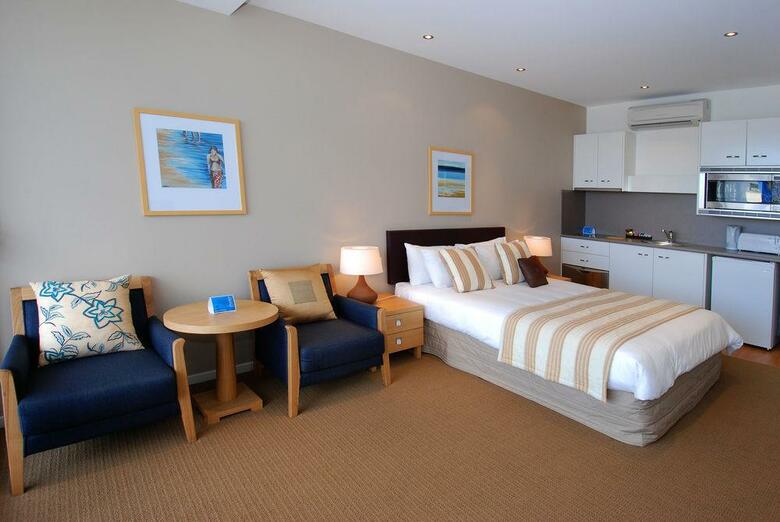 Hotel Mantra Quayside