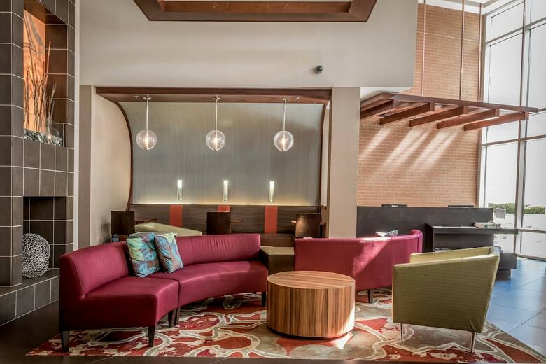 Hotel Springhill Suites By Marriott Birmingham Downtown At Uab