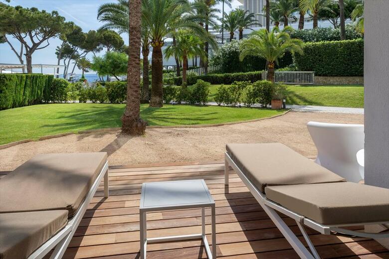 Hotel Beach House