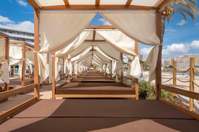 Hotel Innside By Meli� Wave Calvi�