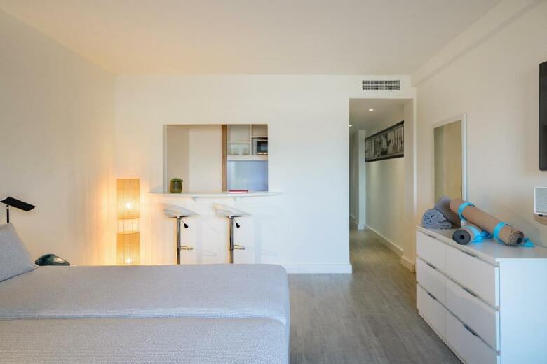 Hotel Innside By Meli� Wave Calvi�