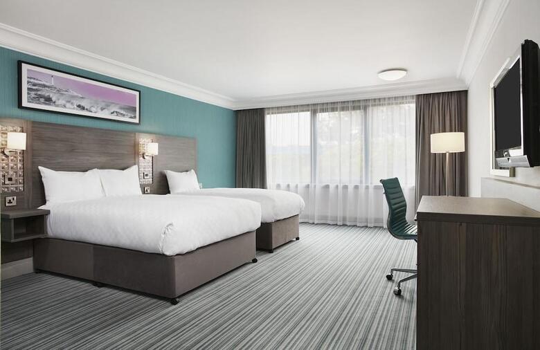 Hotel Thistle Aberdeen Airport