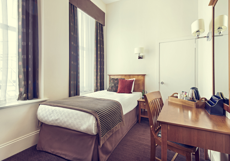 Hotel Caledonian
