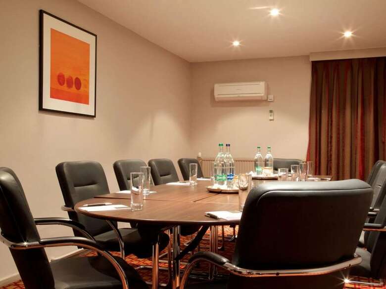 Hotel Menzies Dyce