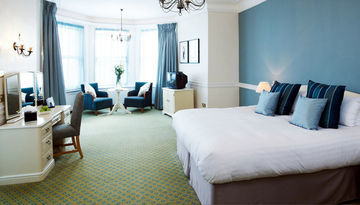Hotel De Vere Royal Bath