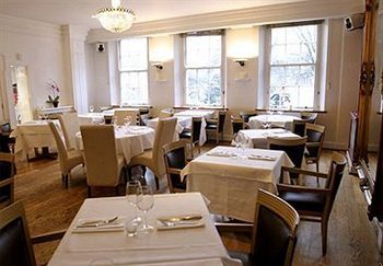 Berkeley Square Hotel