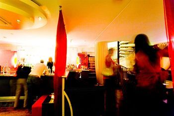 Berkeley Square Hotel