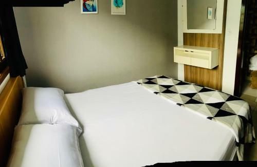 Cwb 997 Com Piscina Aquecida Jacuzzi E Playground