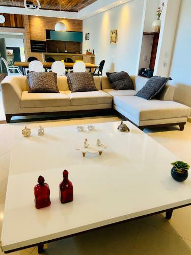 Cwb 997 Com Piscina Aquecida Jacuzzi E Playground