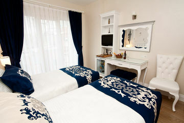 Sarnic Premier Hotel