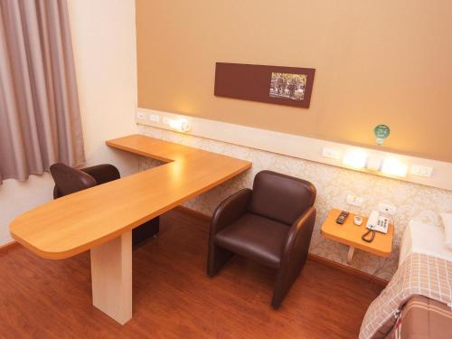 Hotel 10 Goi�nia