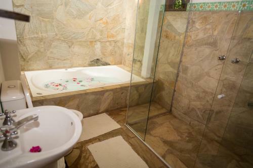 Hostal Pousada Trem Das Cores