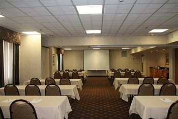 Hotel Hampton Inn Cleveland Airport-tiedeman Rd